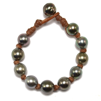 Wendy Mignot | All Over the World Tahitian pearl and Leather Bracelet